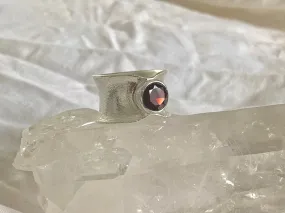 Garnet Asco Ring